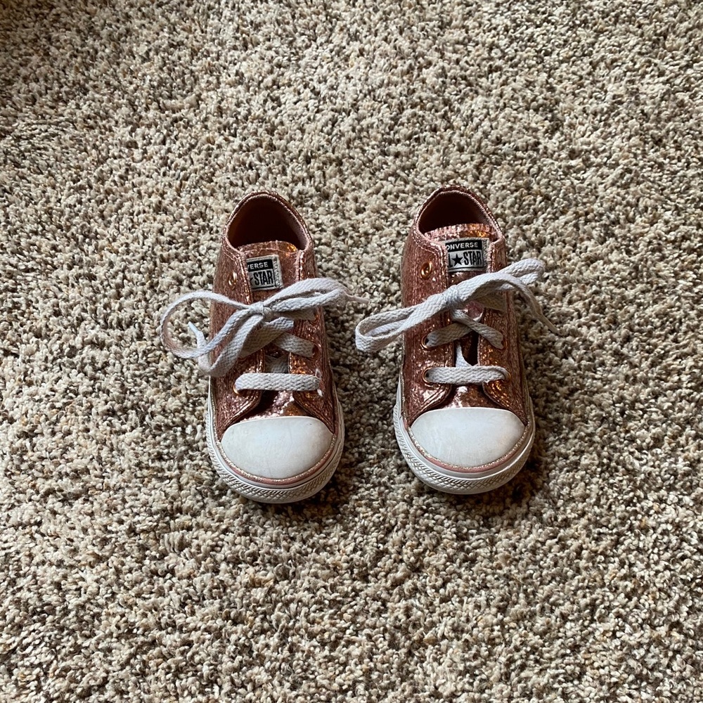 Converse pink glitter toddler size 8